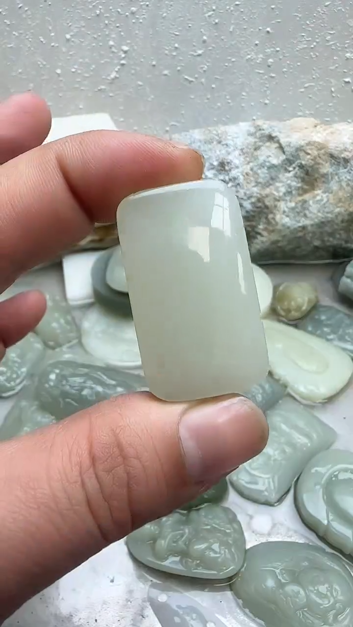 颈饰未镶嵌和田玉13