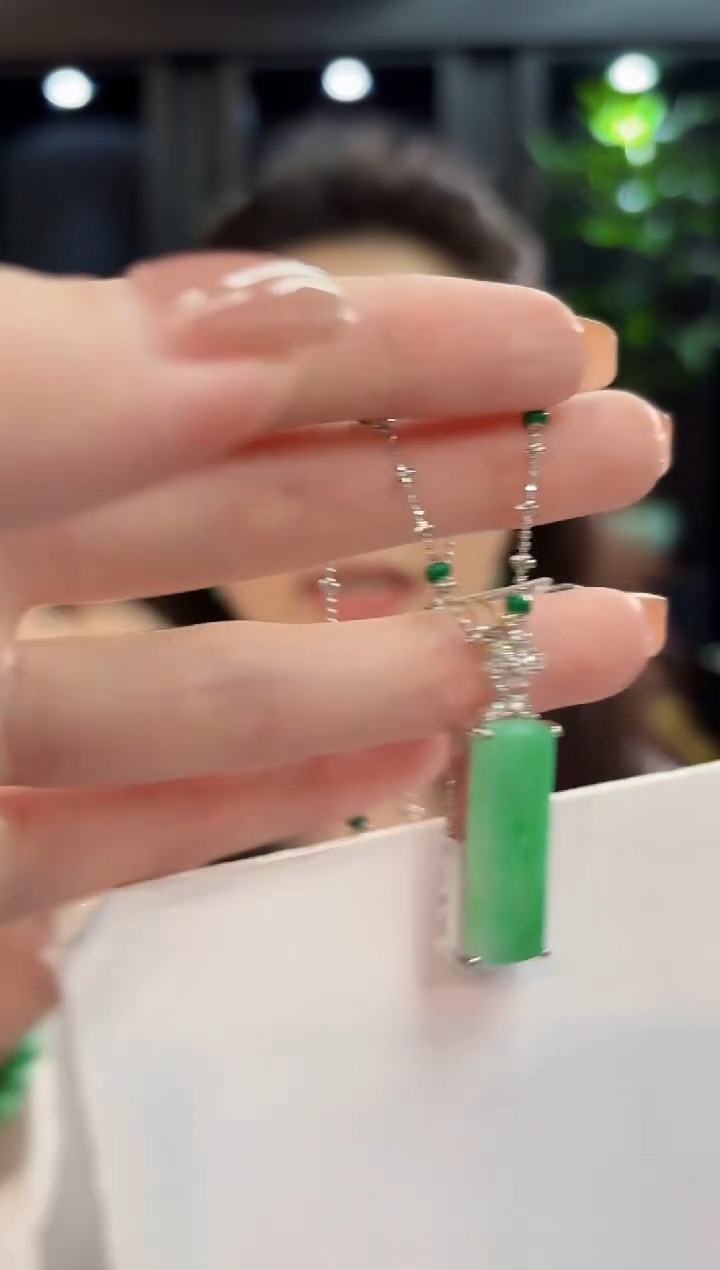 吊坠(不含链)未镶嵌翡翠 缅甸A货/支持复检/一件