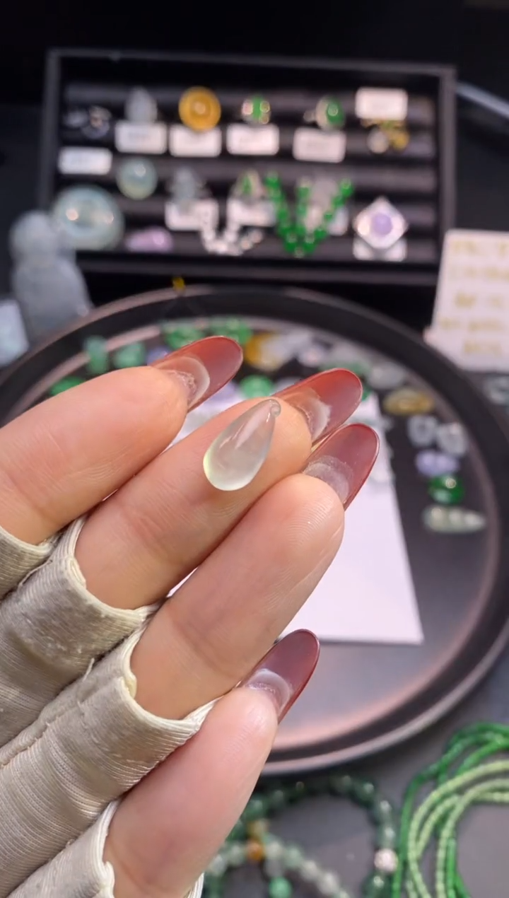 【闪购商品】翡翠挂件未镶嵌瓜瓜