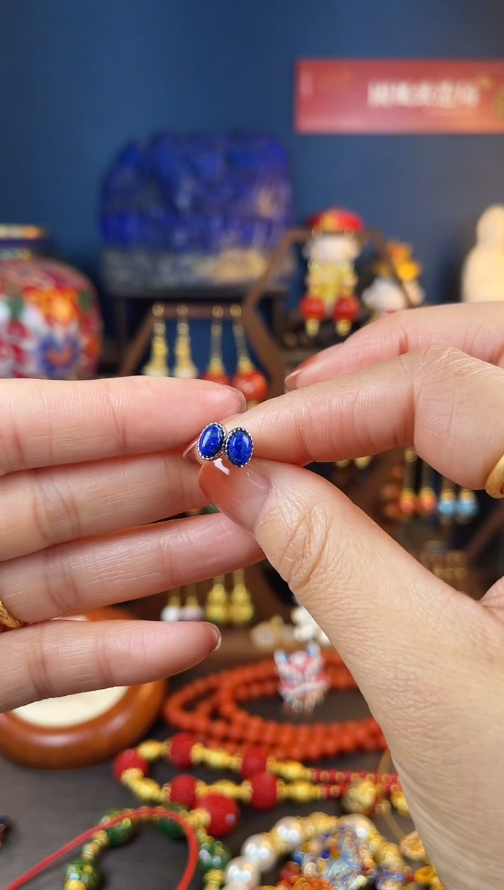 【闪购商品】青金石耳钉银S925镶嵌耳钉