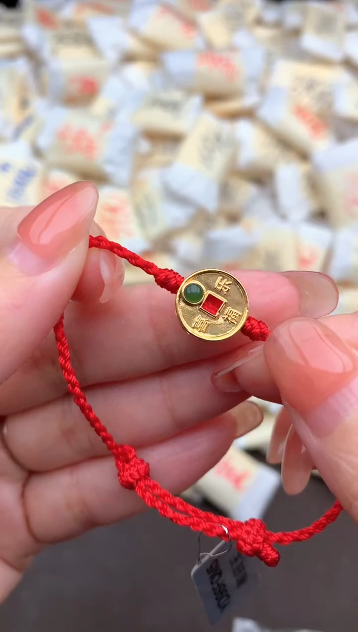 【闪购商品】和田玉挂件18K金镶嵌一