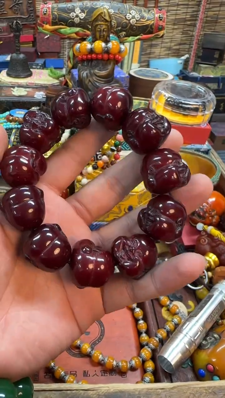 【闪购商品】蜜蜡裸石未镶嵌推荐好物如图所示