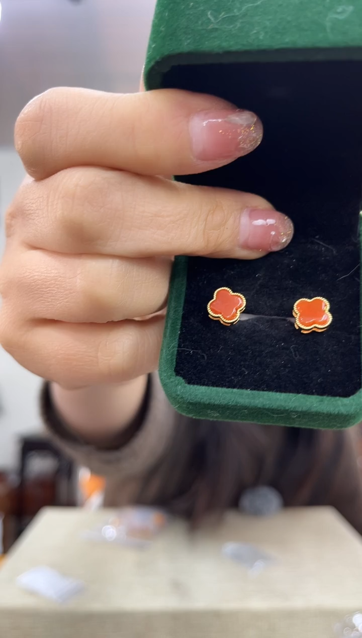 【闪购商品】木0882宝山南宏耳钉木木木木