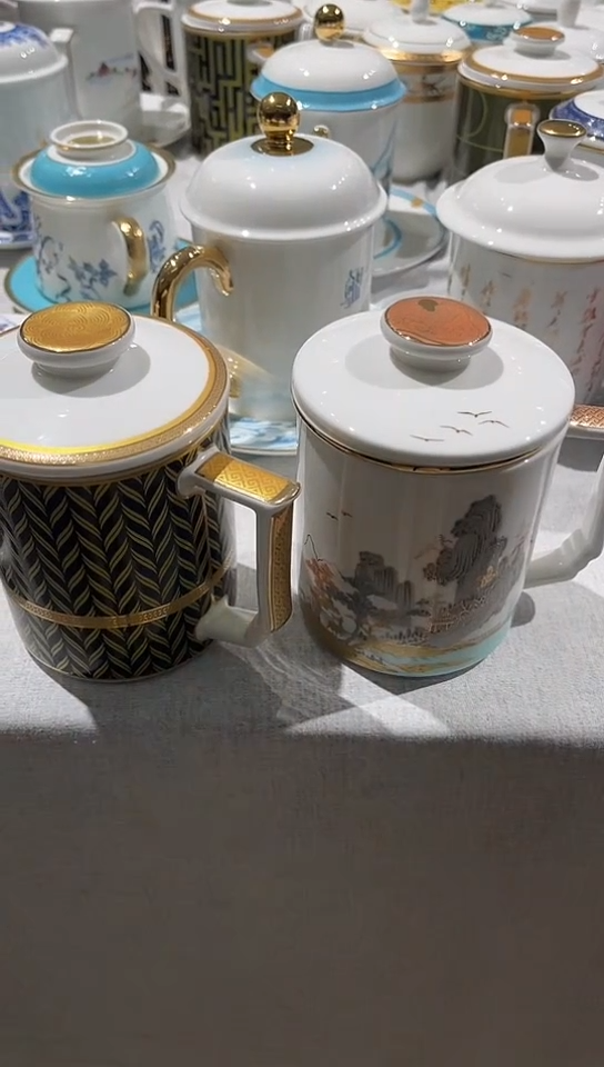 瓷茶漏杯2只隆达骨瓷