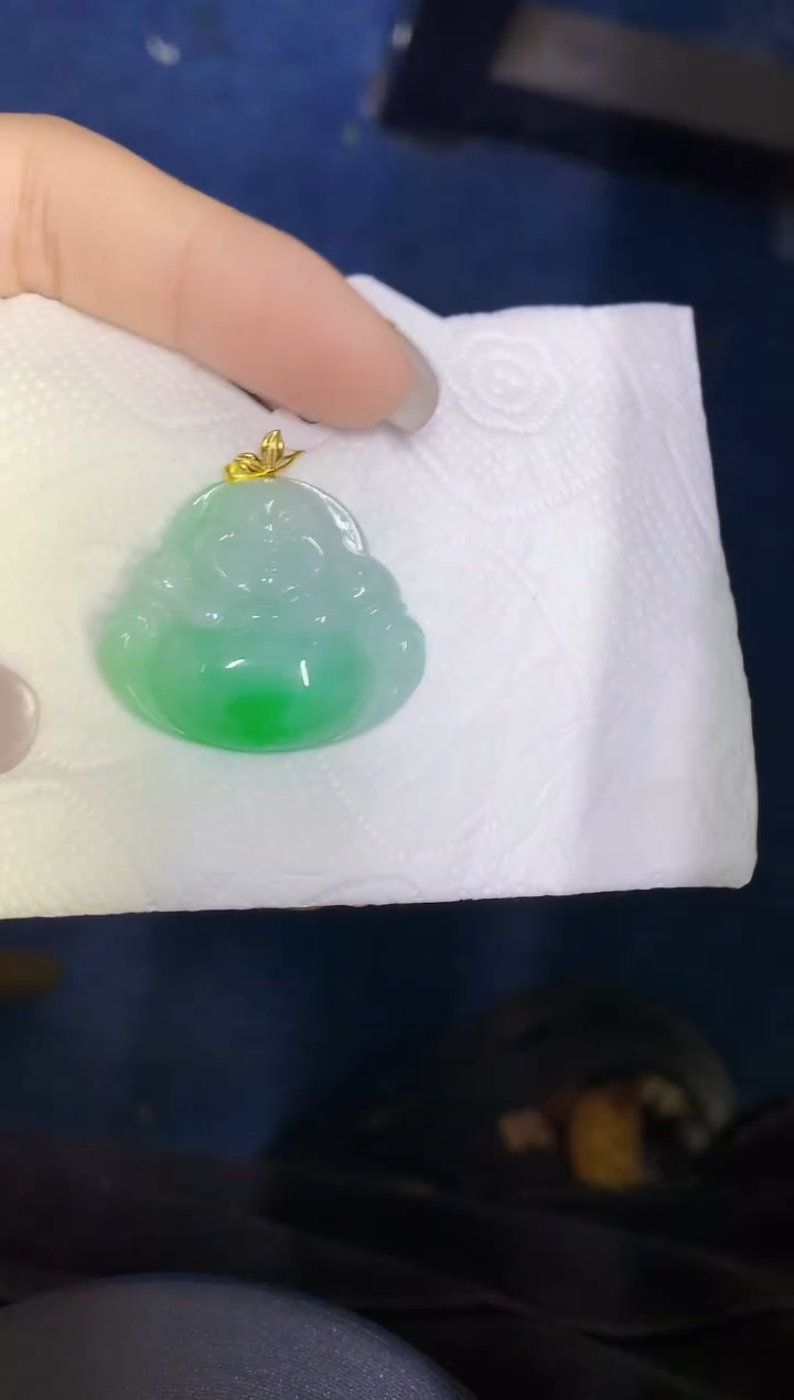 颈饰18K金镶嵌翡翠缅甸天然翡翠A货