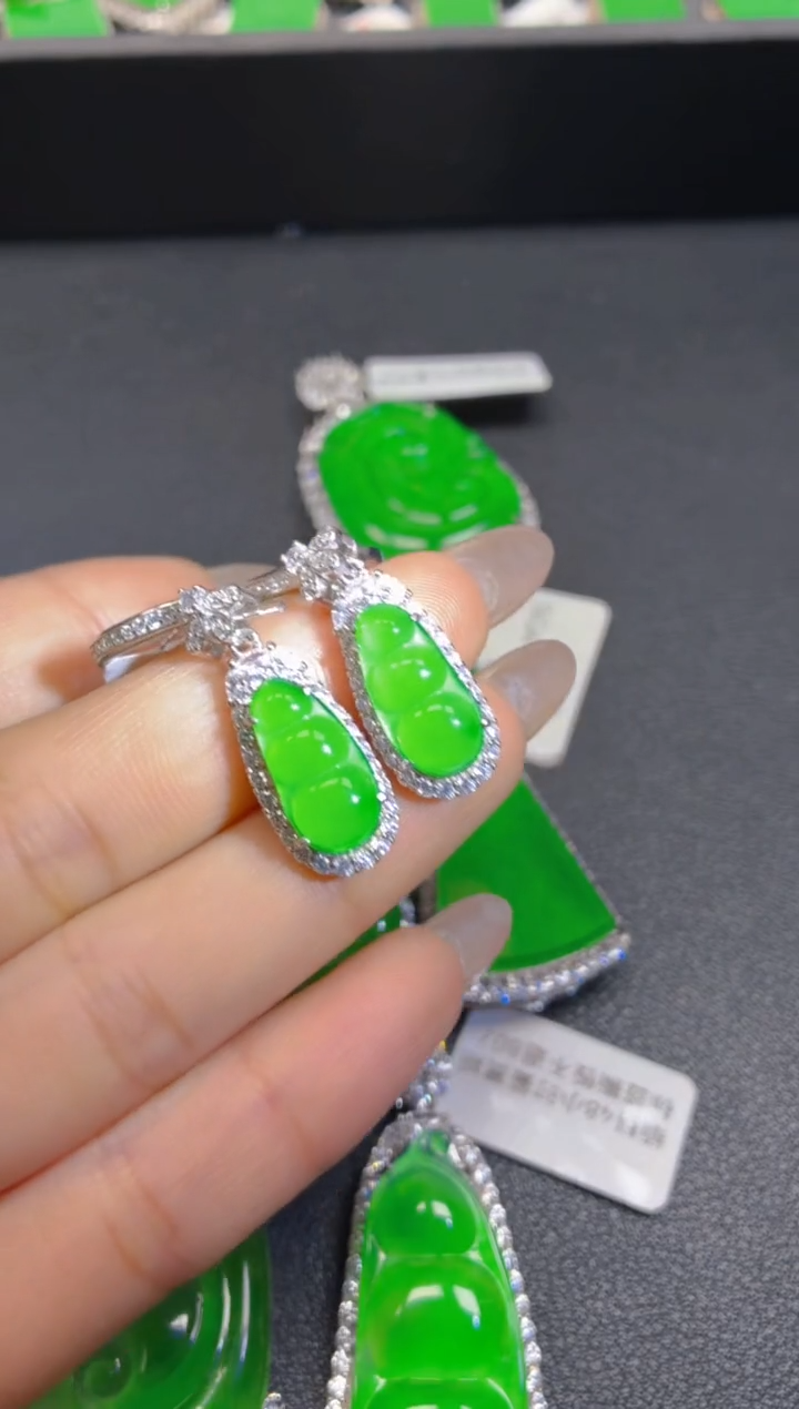 吊坠(不含链)银S925镶嵌翡翠1