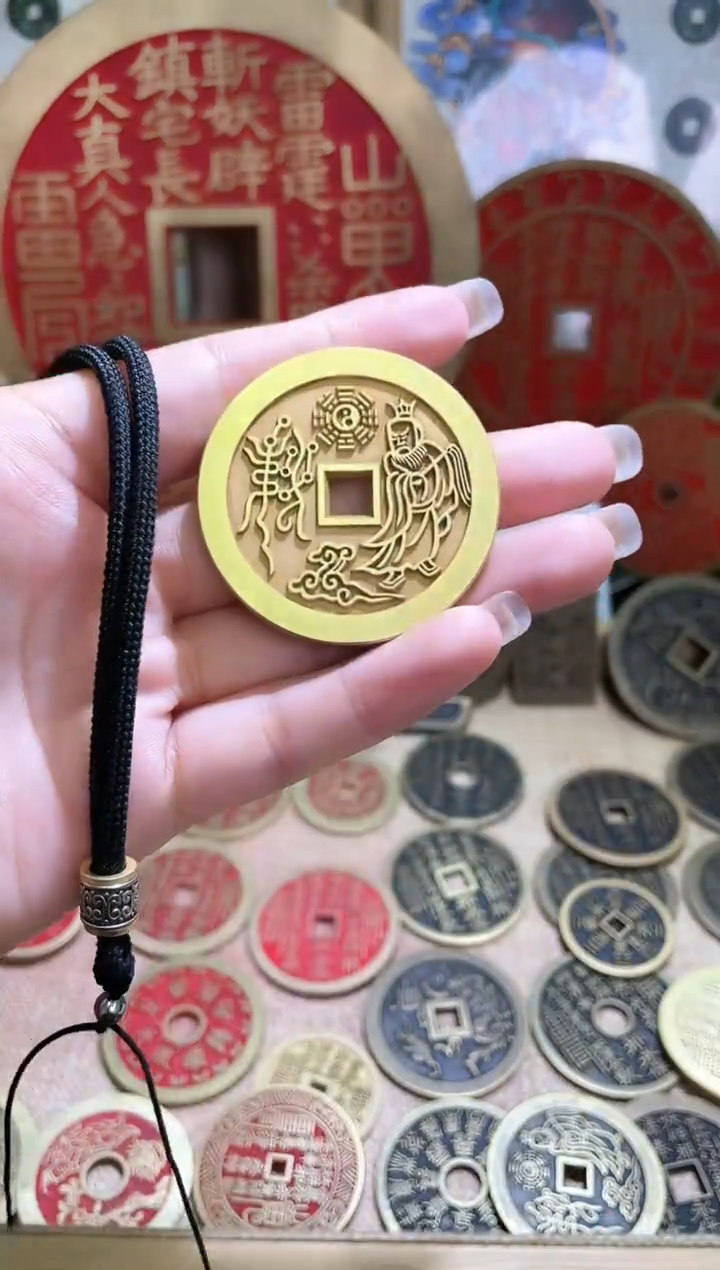 铜现代工艺品花钱