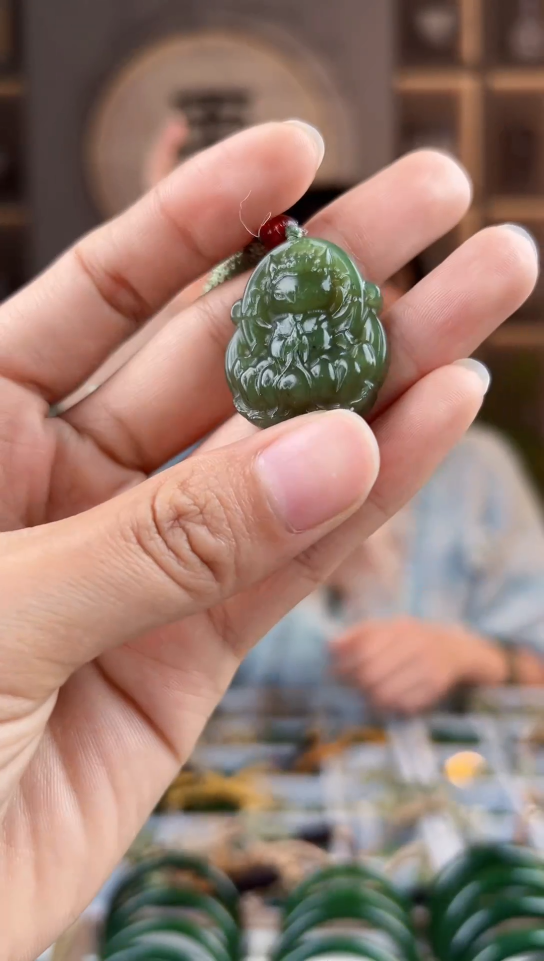 颈饰未镶嵌和田玉拍一发一，拍一发一