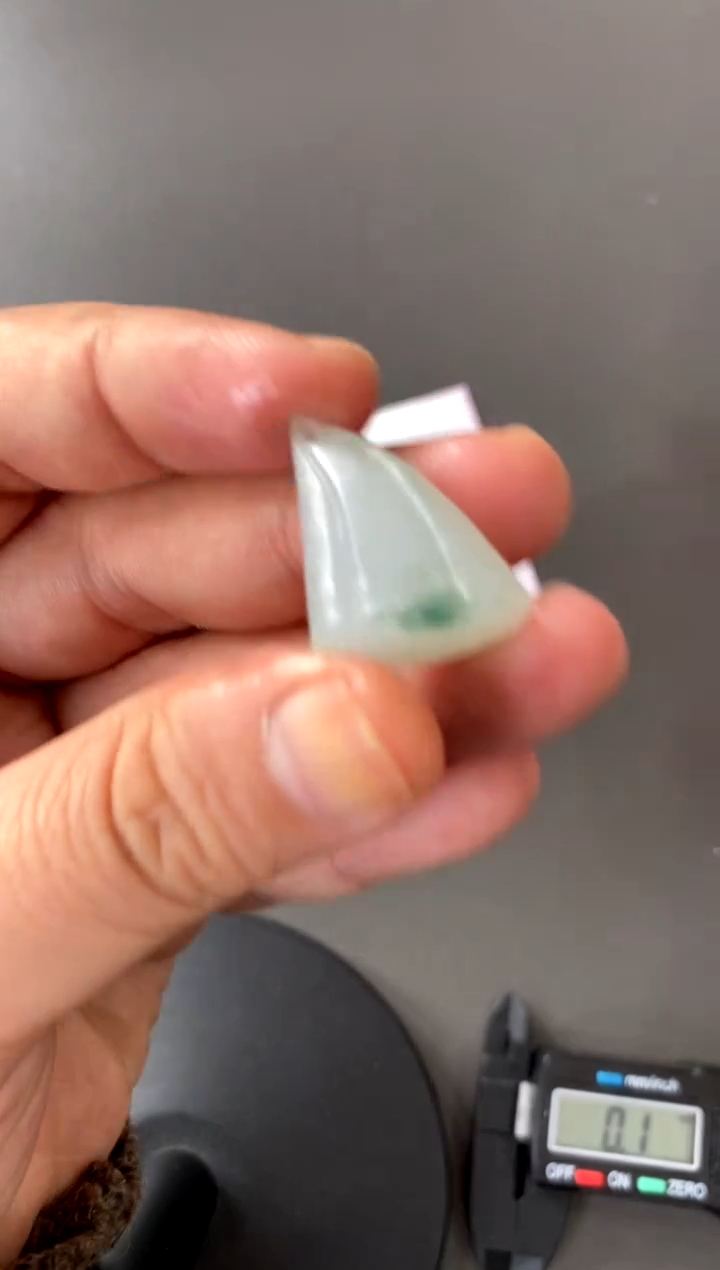 【闪购商品】定制翡翠未镶嵌莲蓬