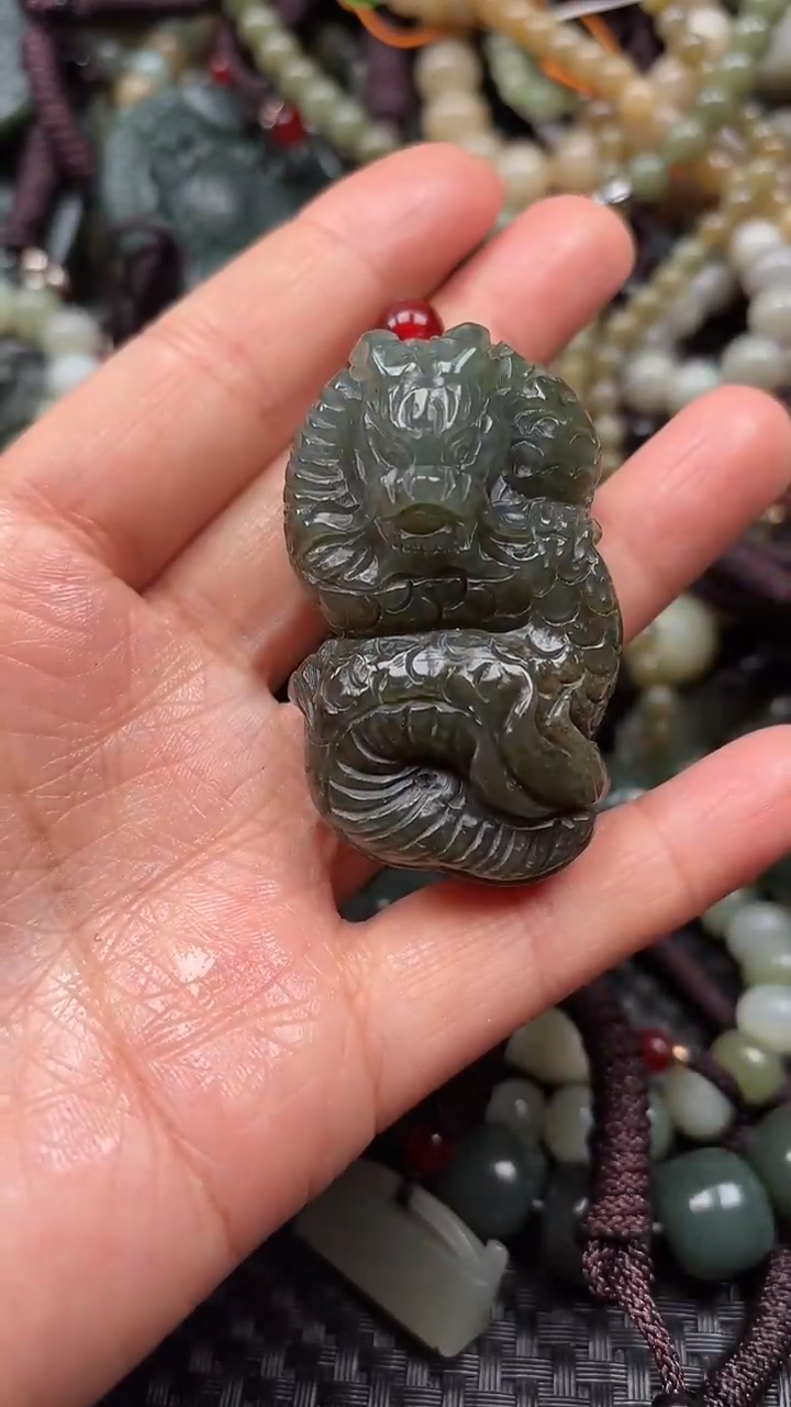 【闪购商品】和田玉颈饰未镶嵌.