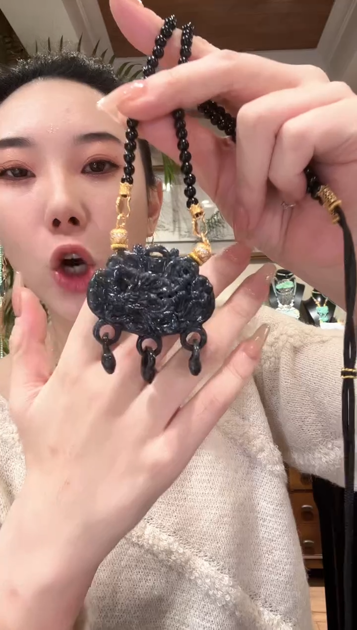 【闪购商品】翡翠颈饰未镶嵌国风