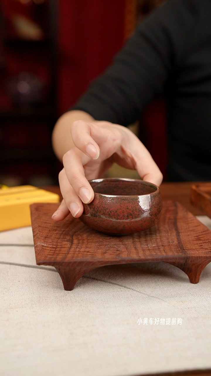 【闪购商品】摆件小师妹-钧瓷-信任