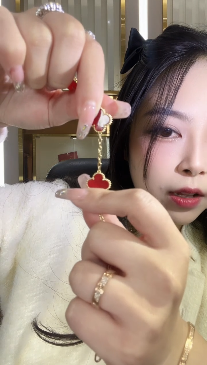 【闪购商品】玛瑙/玉髓手链18K金镶嵌重金版红五花手链yz