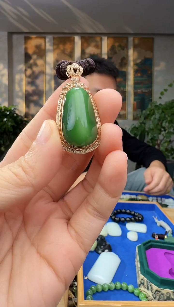 未镶嵌和田玉挂件拍一发一