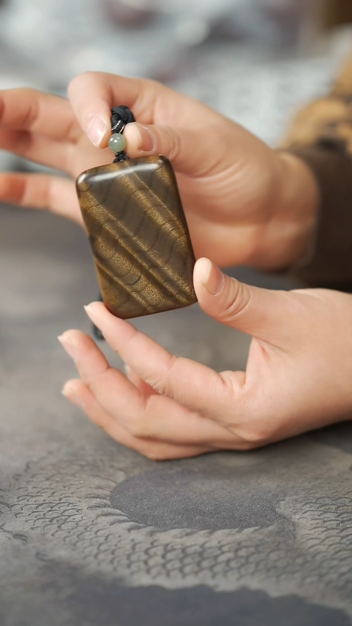 金丝楠满花高抛无事牌241