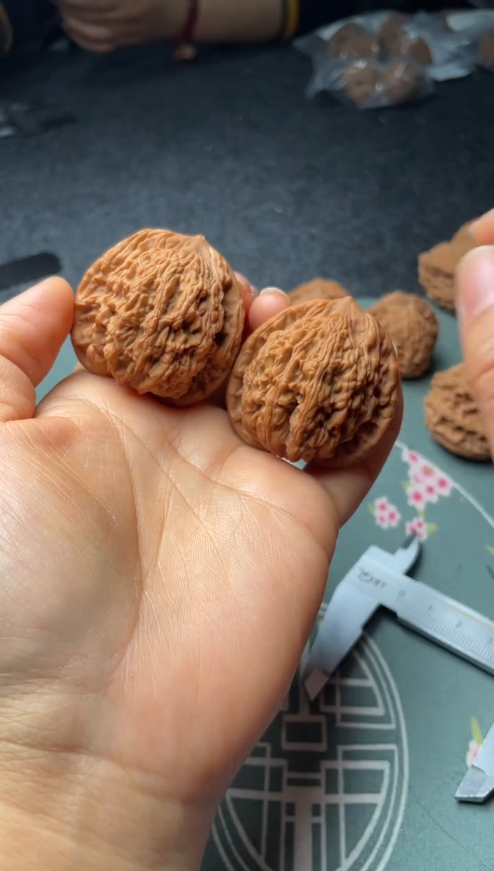 把件文玩核桃w249  麦虎 42尺