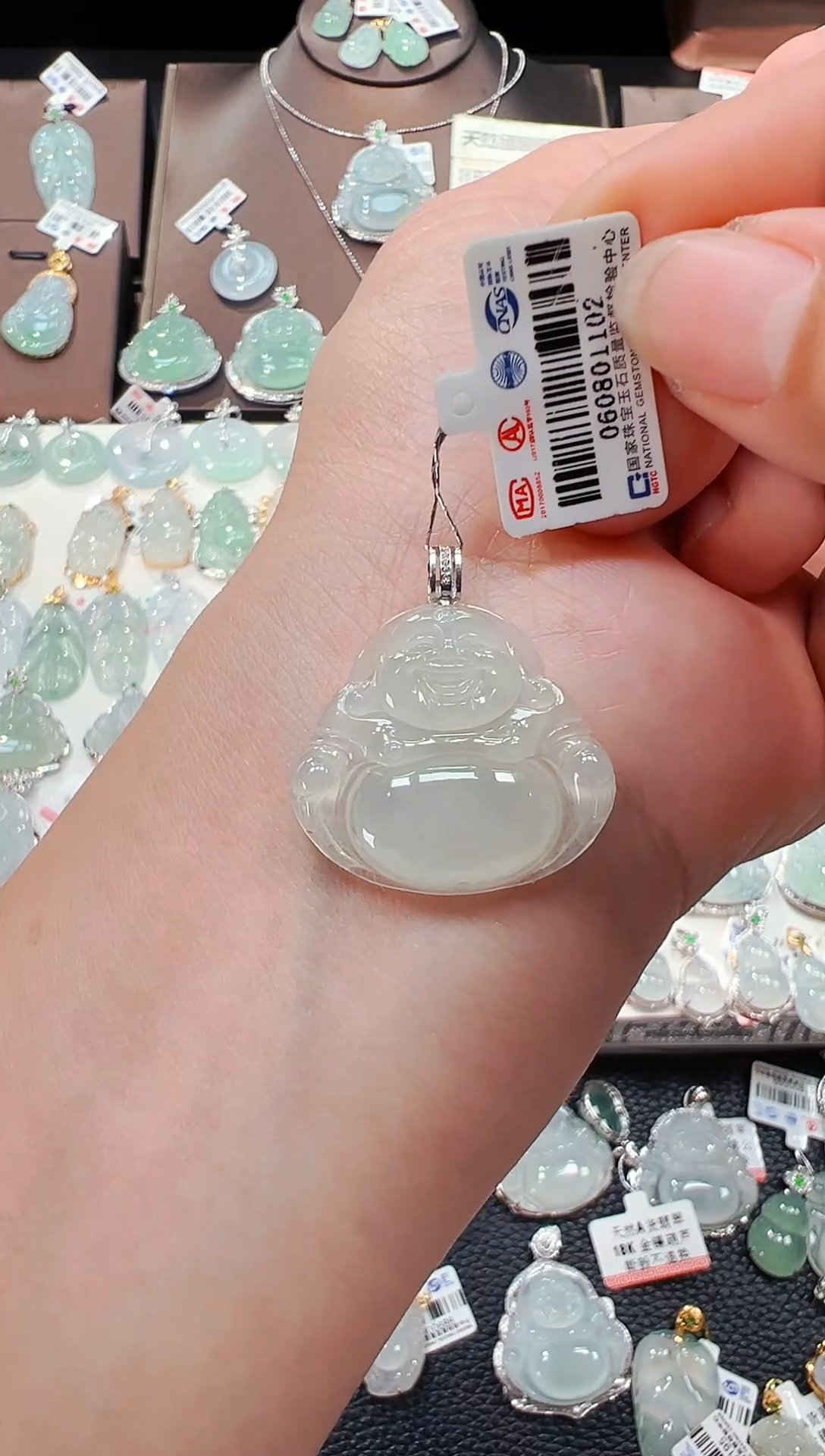 【闪购商品】翡翠吊坠(不含链)18K金镶嵌佛公吊坠102