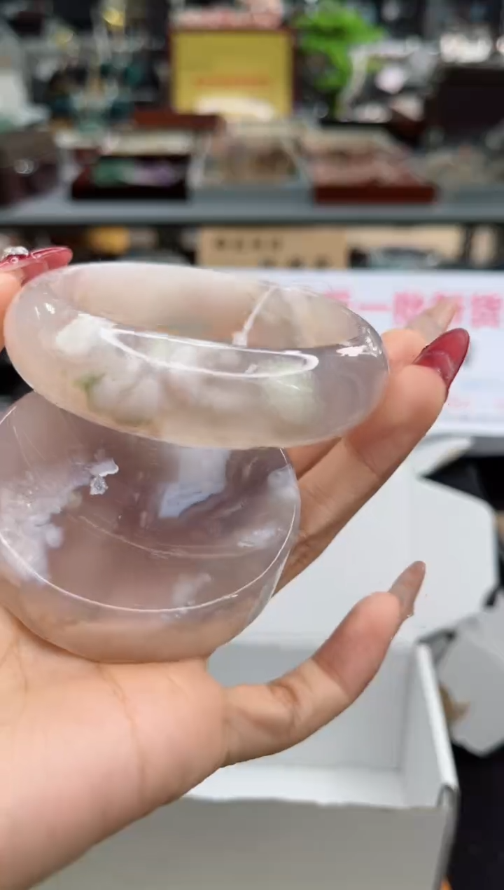 【闪购商品】石英质玉手镯未镶嵌60圈口（赠品镯心）3571395