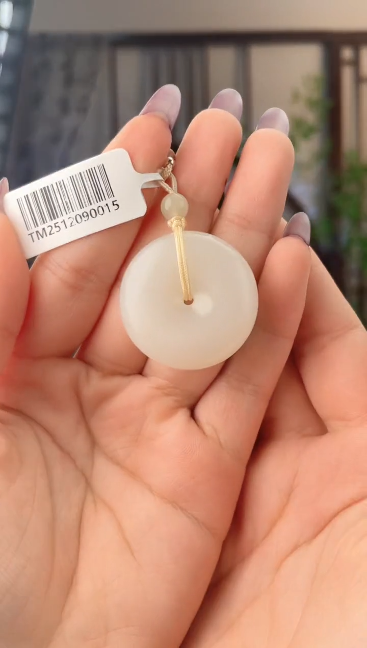 颈饰未镶嵌和田玉扣 xp