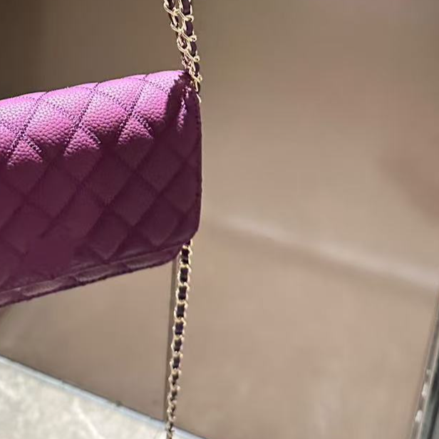 QIQI【绣线葡萄紫】简约手提手机包（无公仔挂件）