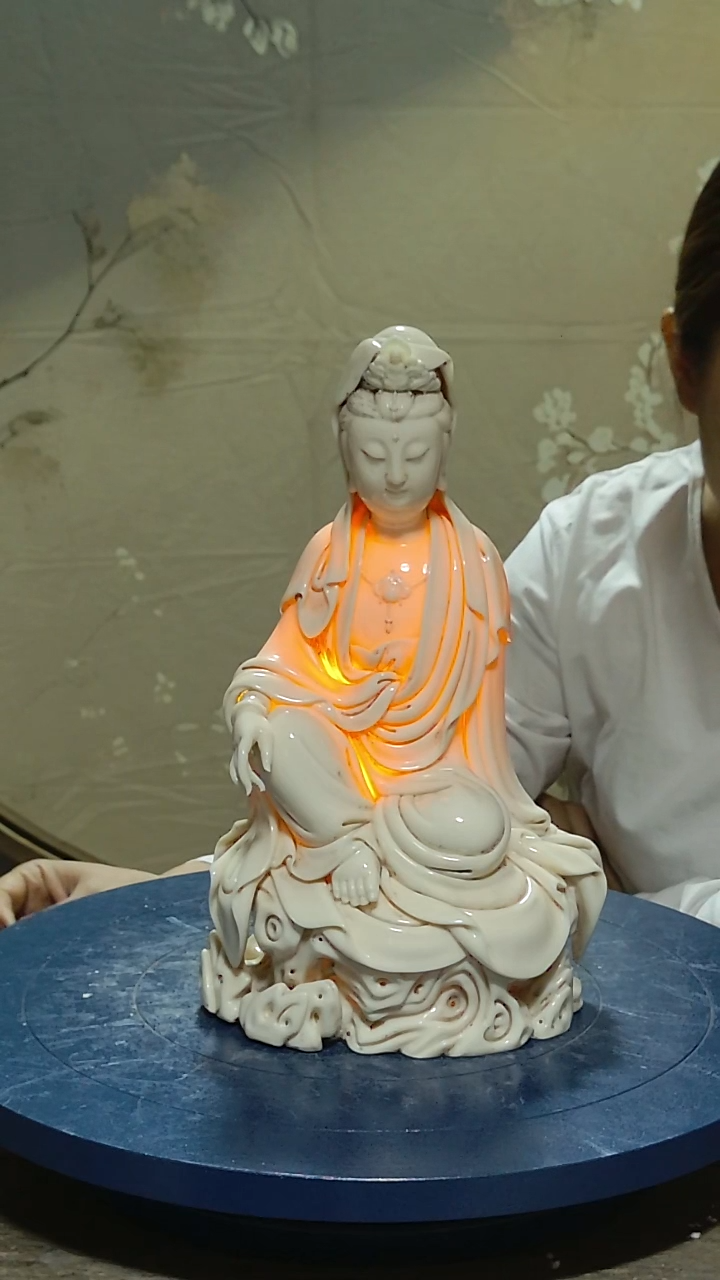 佛像缓***芬德化瓷观音造像