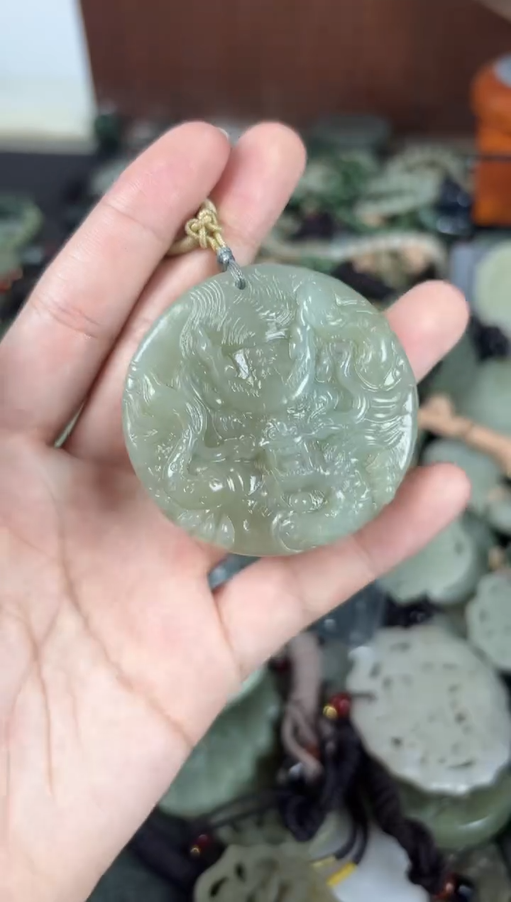 【闪购商品】和田玉颈饰未镶嵌1