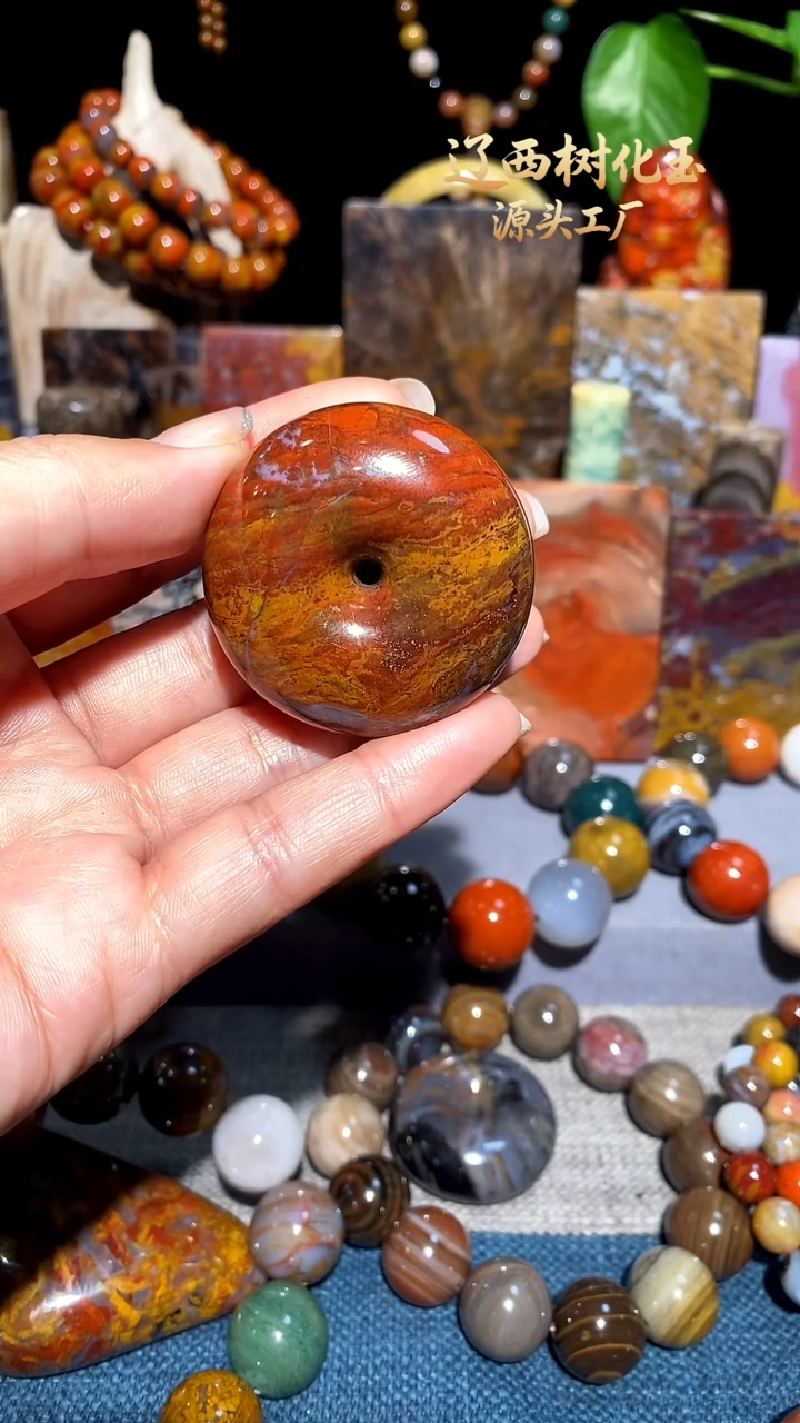 未镶嵌-硅化玉吴*天然北票硅化玉吊坠