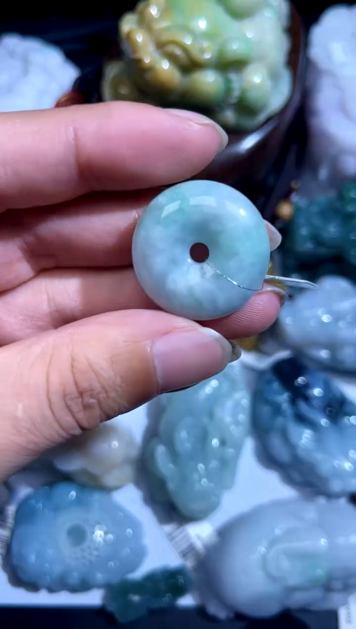 翡翠未镶嵌吊坠(不含链)00000349