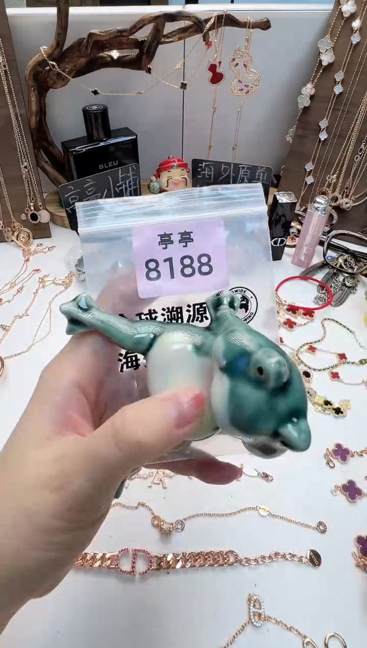 伍*五华禄甄选阁亭亭总铺