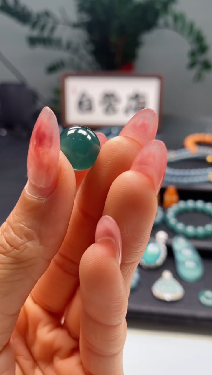 【闪购商品】翡翠颈饰未镶嵌0330819261