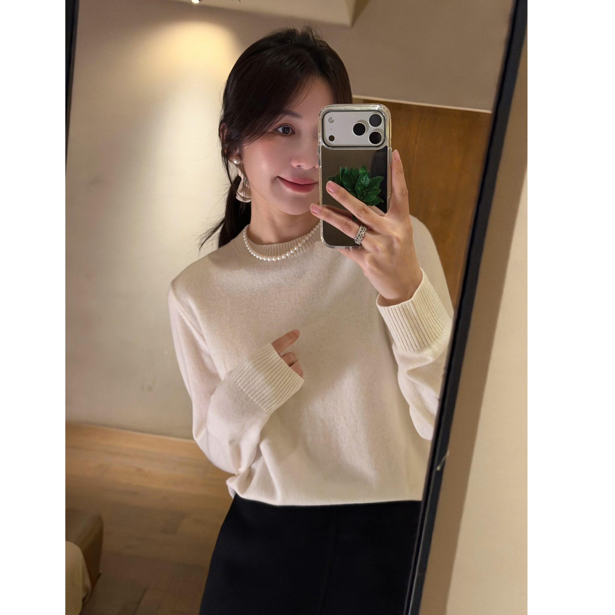 syna希娜 经典品味 100山羊绒圆领短款针织毛衣