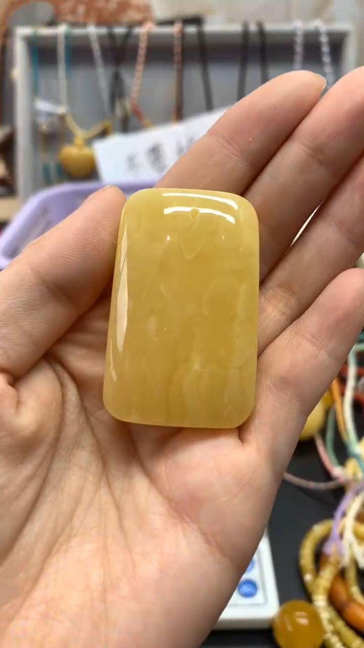 【闪购商品】琥珀珠宝奇石未镶嵌1590
