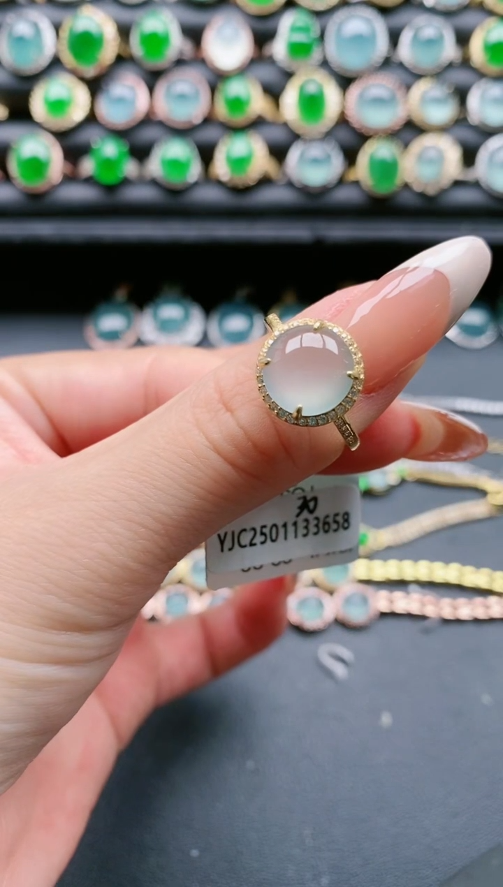 【闪购商品】翡翠戒指银S925镶嵌111111