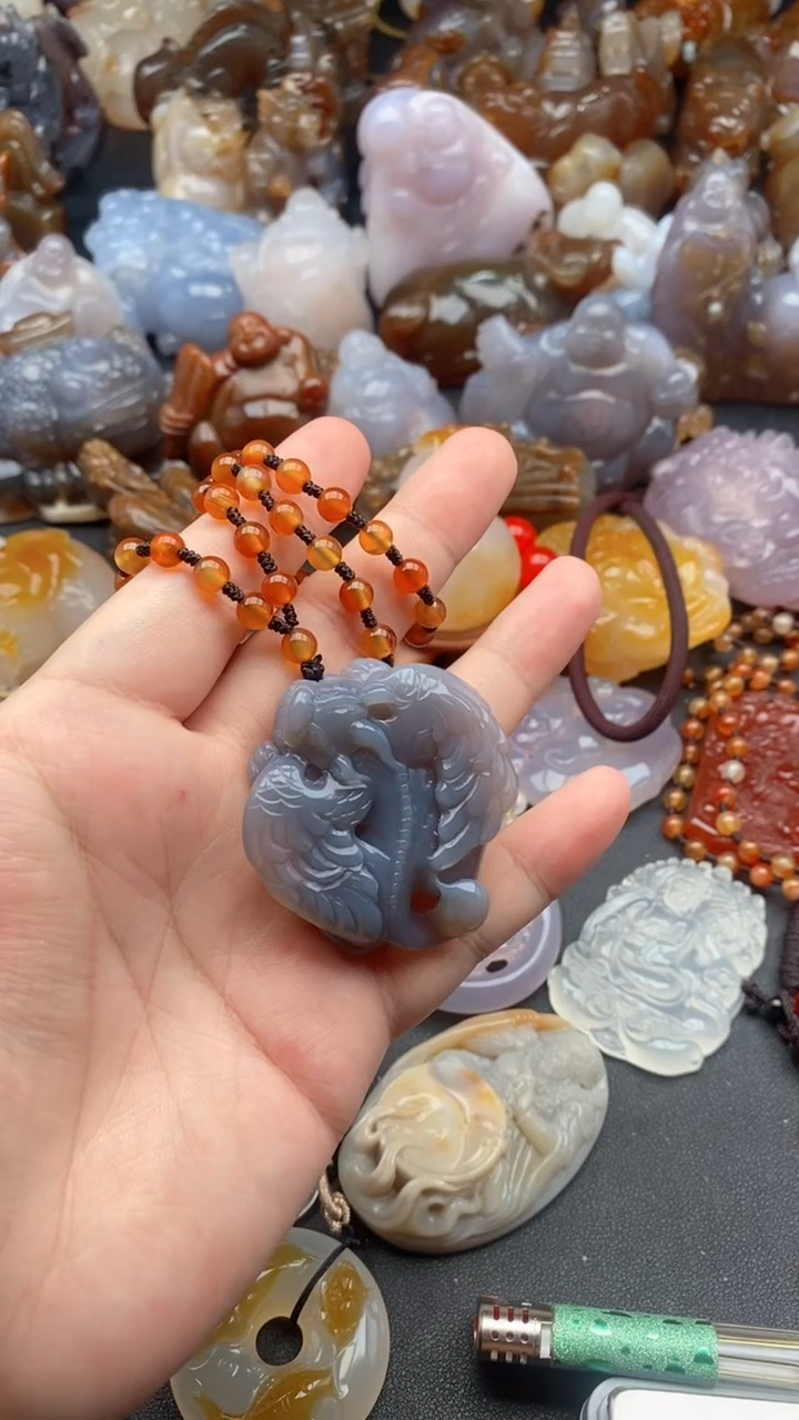 玛瑙/玉髓未镶嵌颈饰1