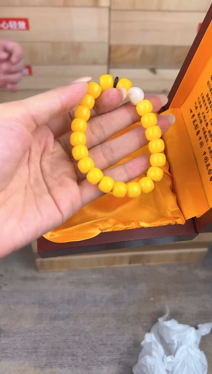 大唐红文玩阁黄玉菩提链接@@l052