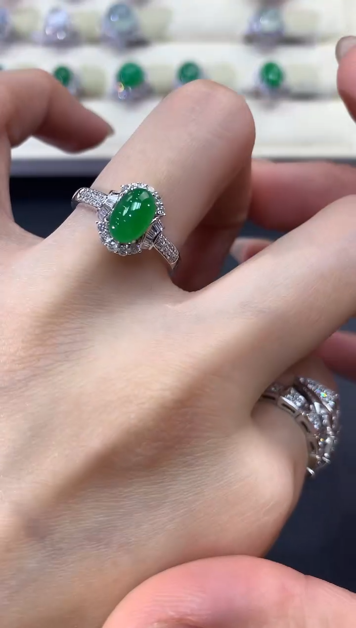 【闪购商品】翡翠戒指18K金镶嵌a206       