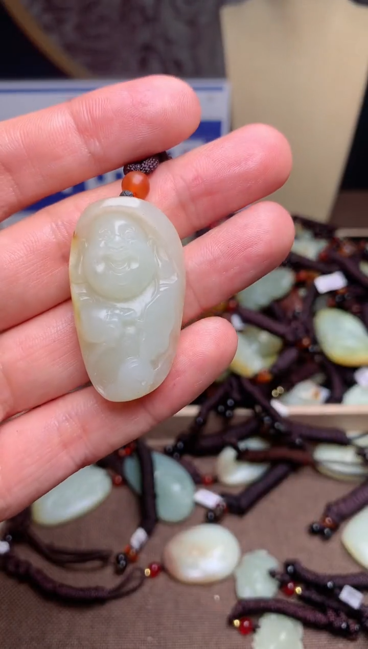 【闪购商品】和田玉颈饰未镶嵌1