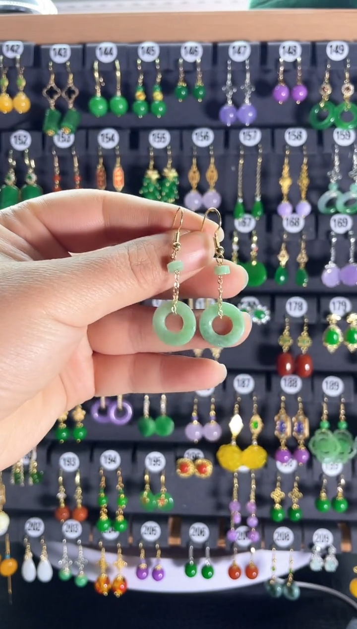 【闪购商品】翡翠颈饰银S925镶嵌428...