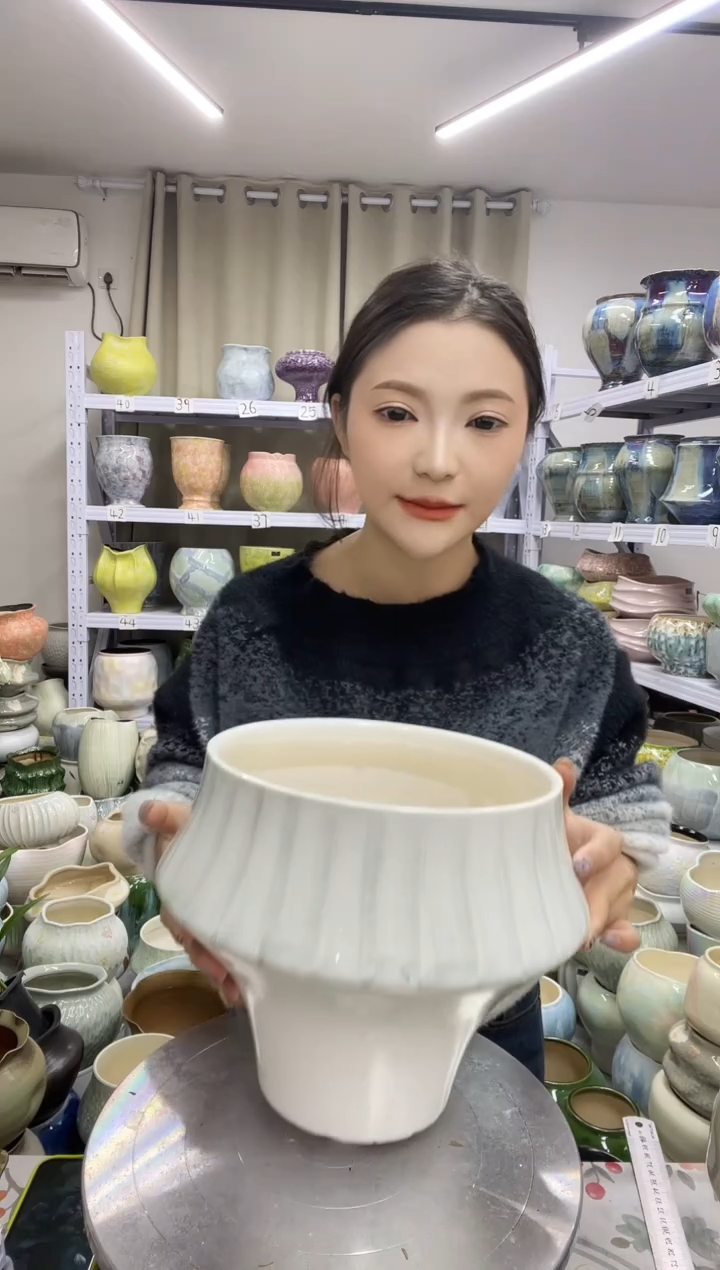 12.9【花盆链接】  高 ：21 口：21