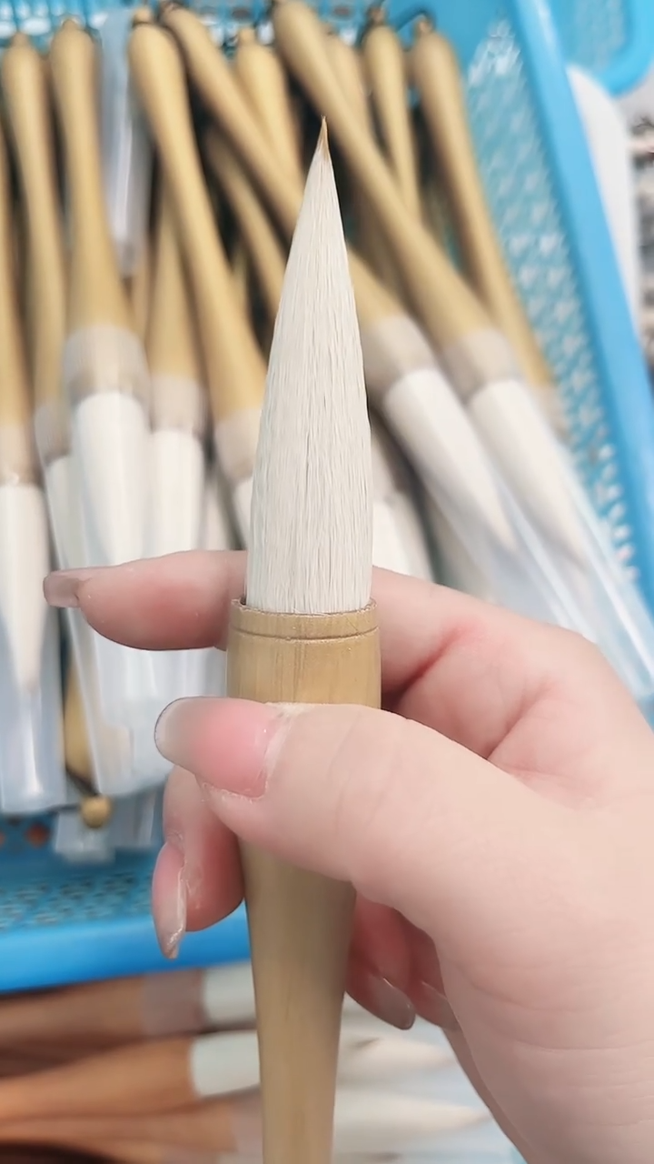 出锋6.8的斗笔38.8元3支