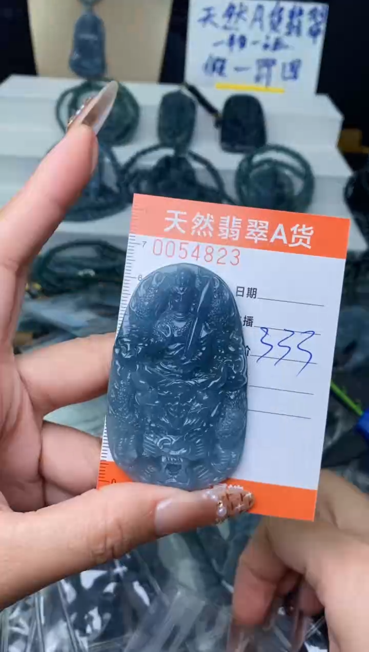 【闪购商品】翡翠颈饰未镶嵌````````
