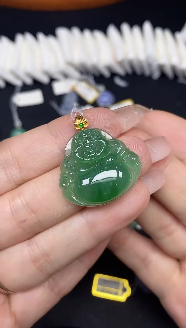 吊坠(不含链)18K金镶嵌翡翠佛公18K金扣镶嵌@@CMT