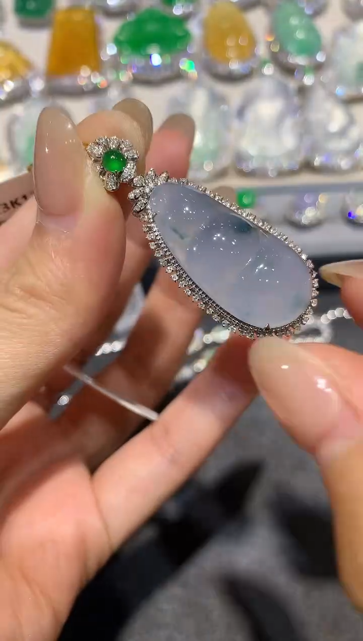 【闪购商品】翡翠吊坠(不含链)18K金镶嵌q318  紫货有色差