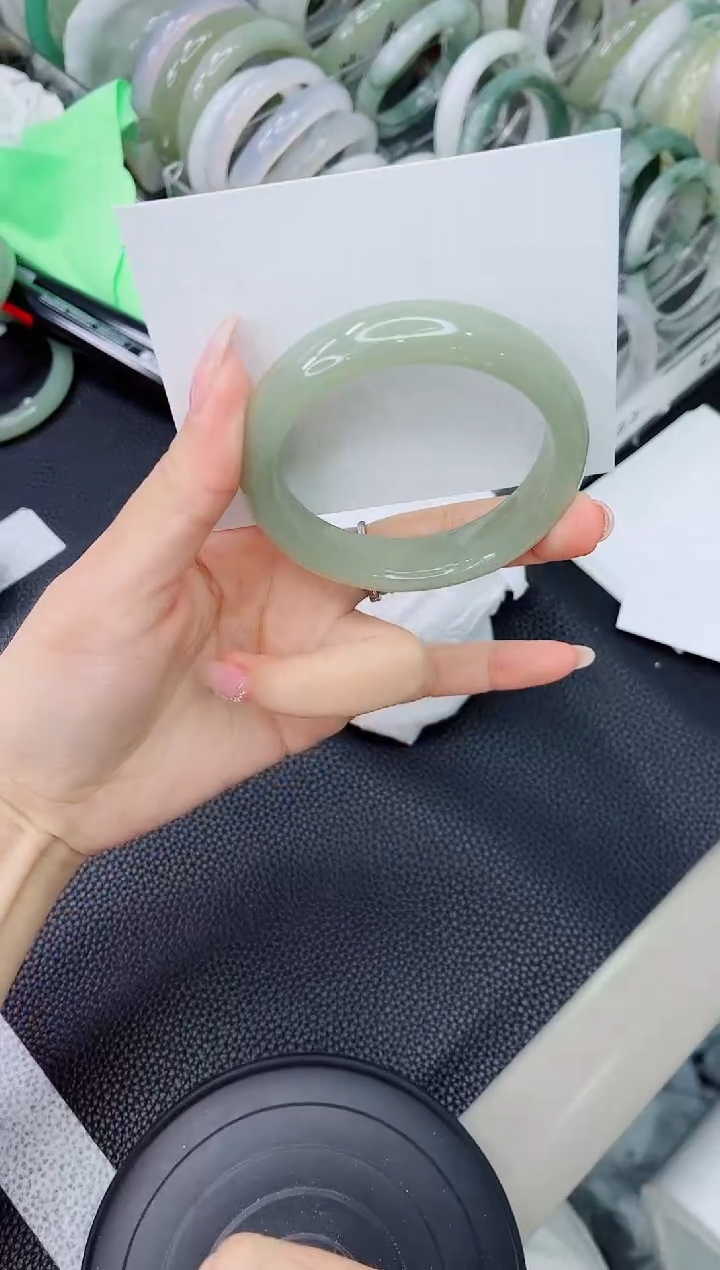 石英质玉手镯未镶嵌244-53.9