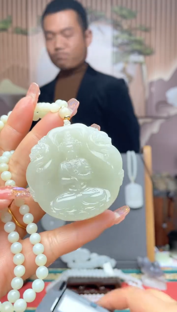 【闪购商品】和田玉颈饰未镶嵌一