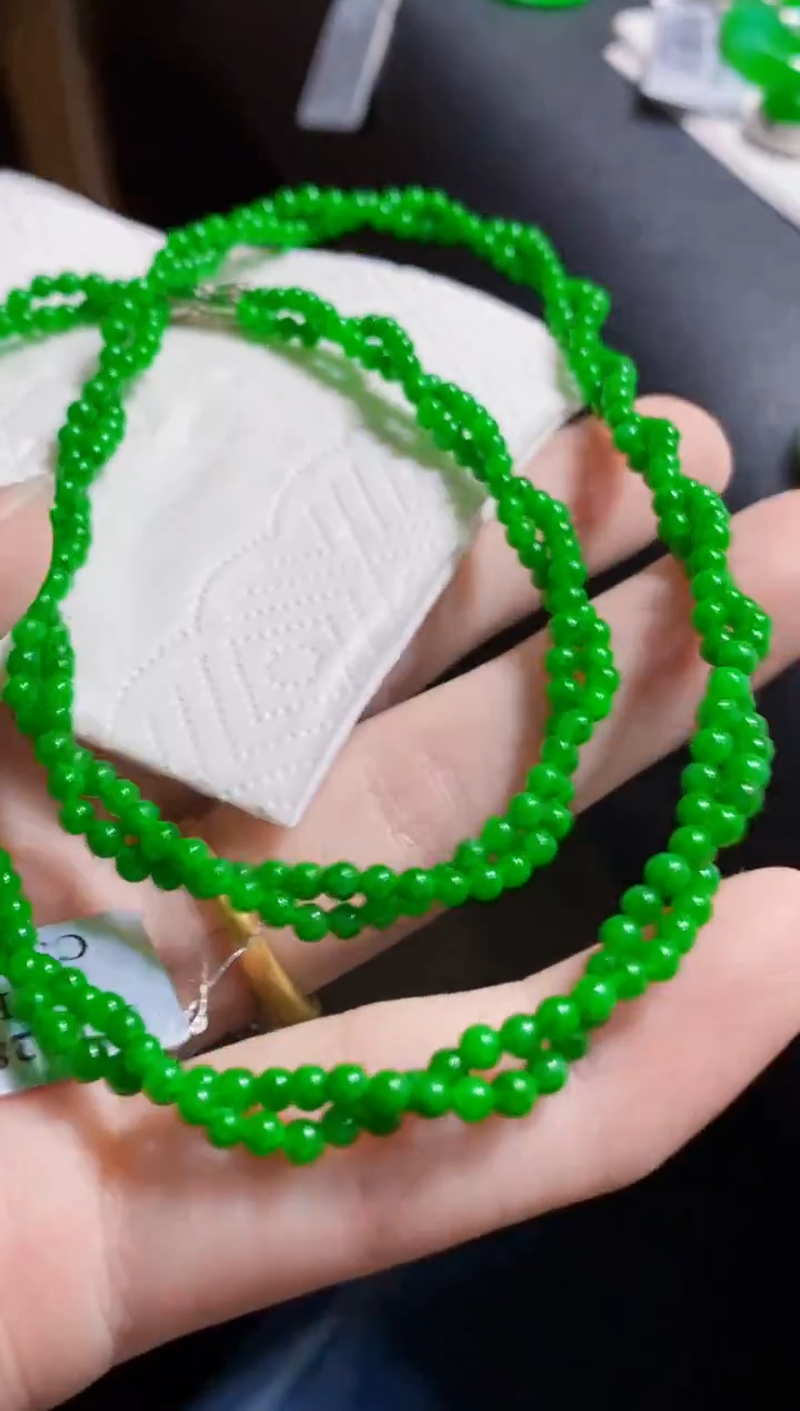 颈饰未镶嵌翡翠珠链
