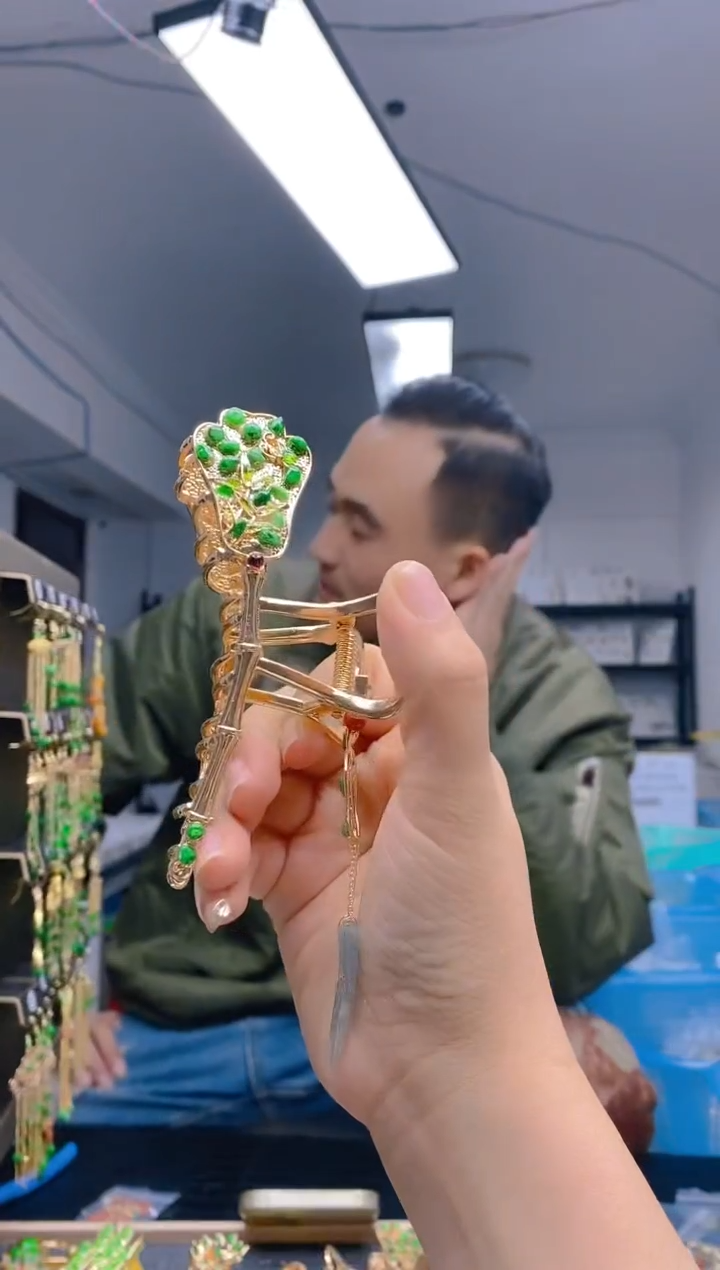 【闪购商品】翡翠耳饰合金325翡翠发簪