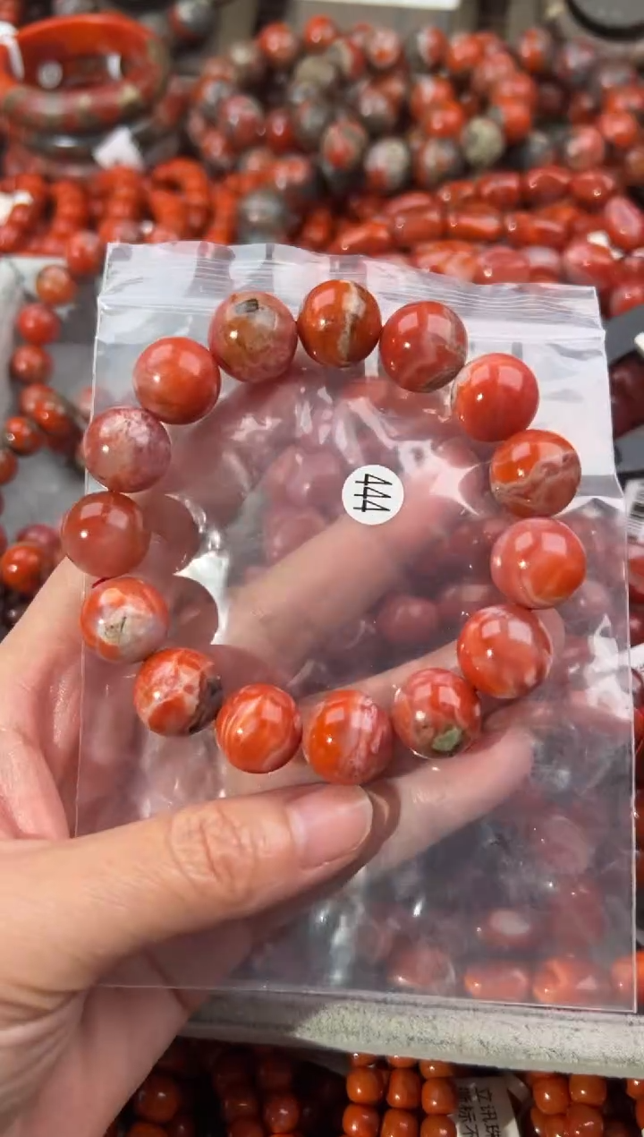 南红玛瑙手串未镶嵌14+