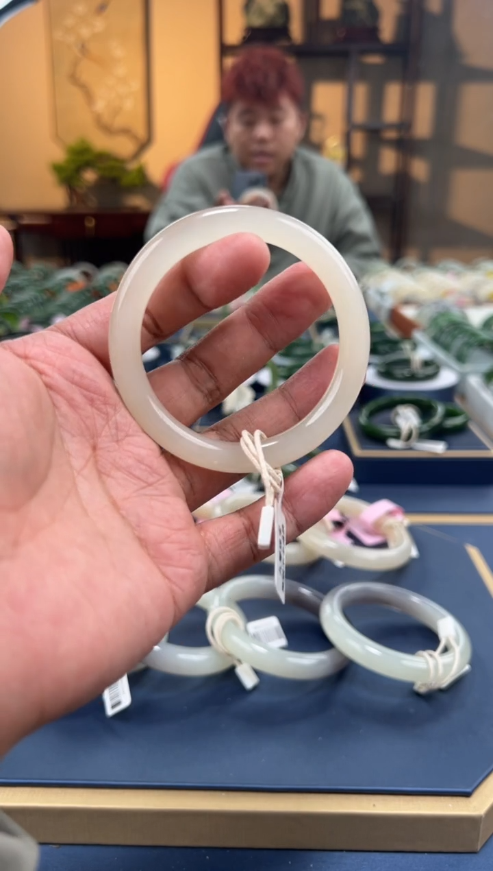 【闪购商品】和田玉手镯未镶嵌C0022-58