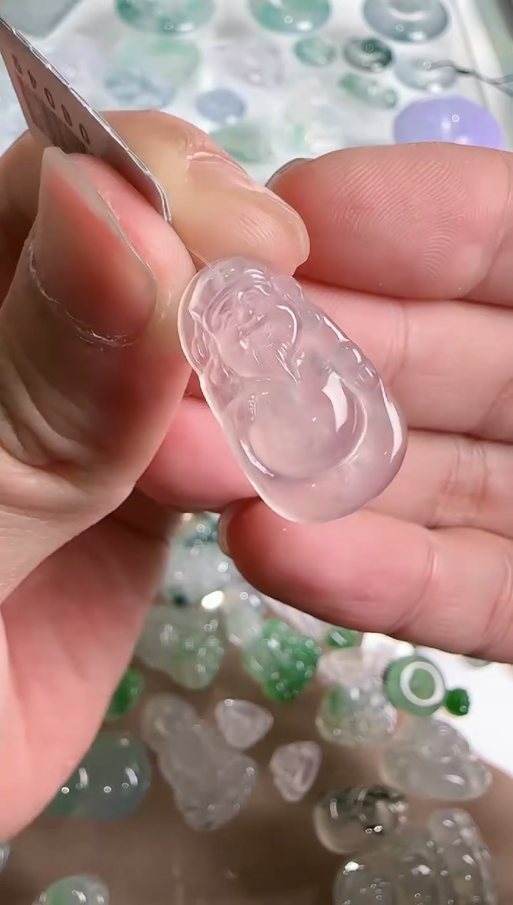 【闪购商品】翡翠吊坠(不含链)未镶嵌··